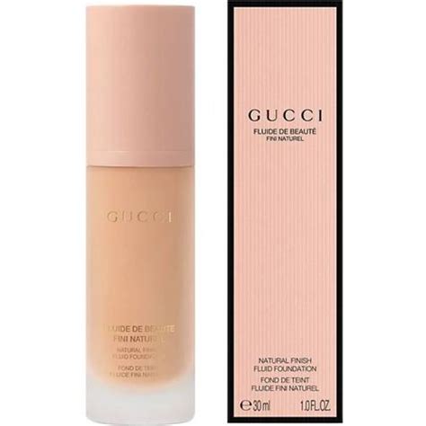 Gucci natural finish foundation